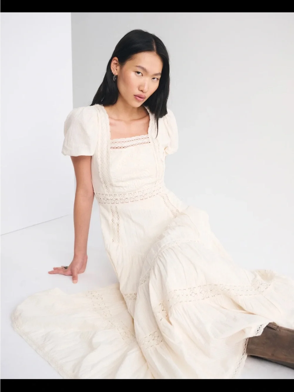 Abercrombie & Fitch Cream Puff Sleeve Lace Maxi Dress